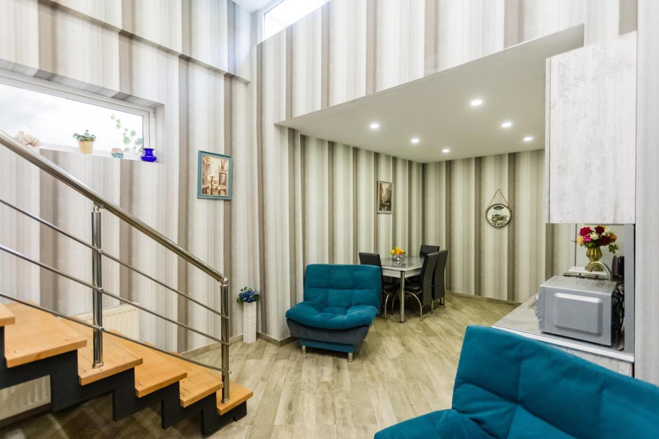Rustaveli Two Bedroom Apartment With 5 Star Location ティビリシ エクステリア 写真