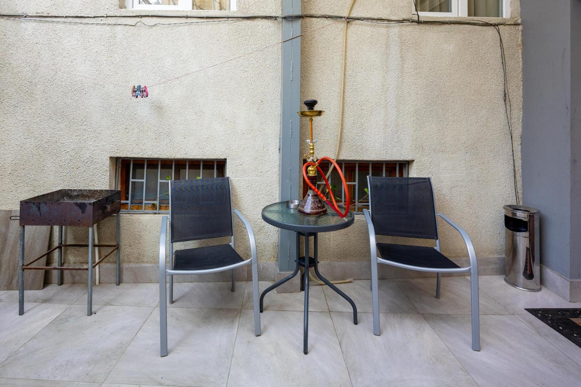 Rustaveli Two Bedroom Apartment With 5 Star Location ティビリシ エクステリア 写真